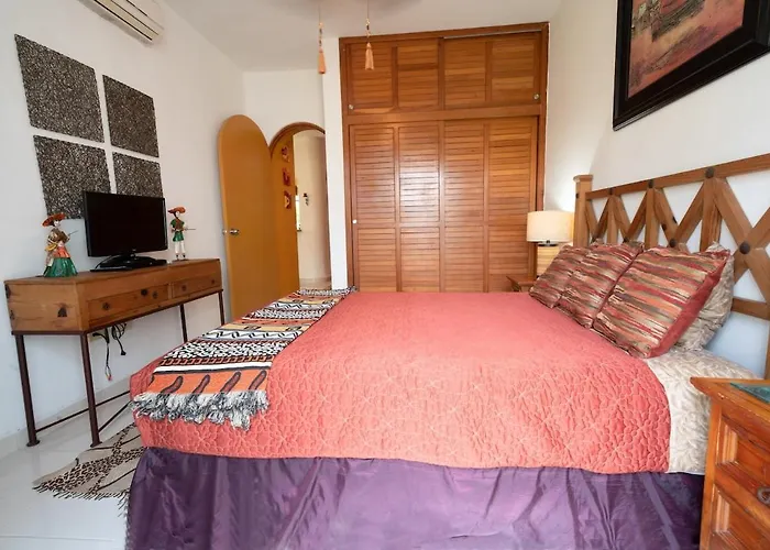 3br Tropical In Playacar *